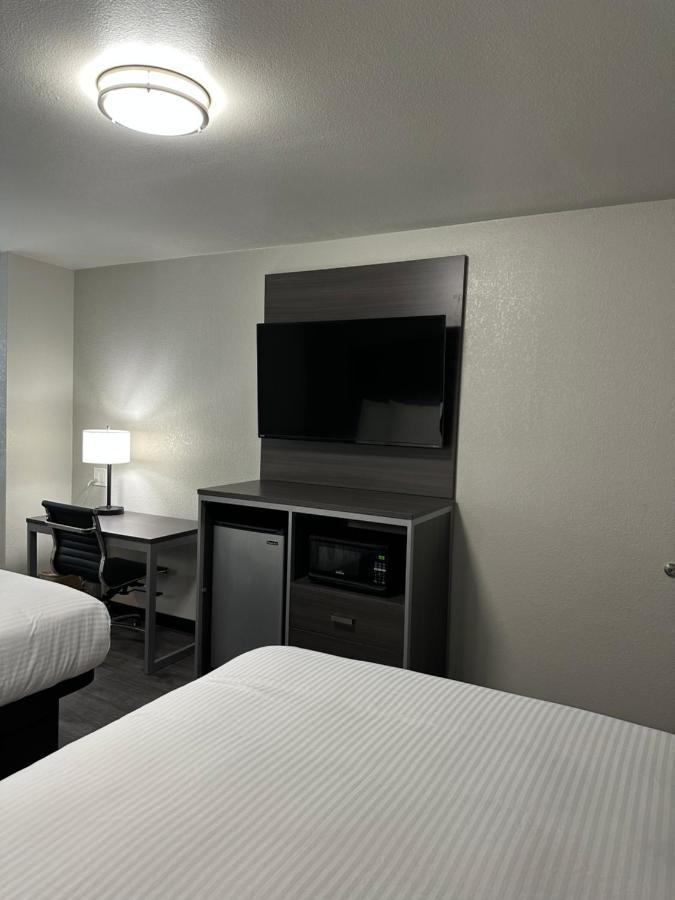 Motel Sleepy Traveler Wagoner